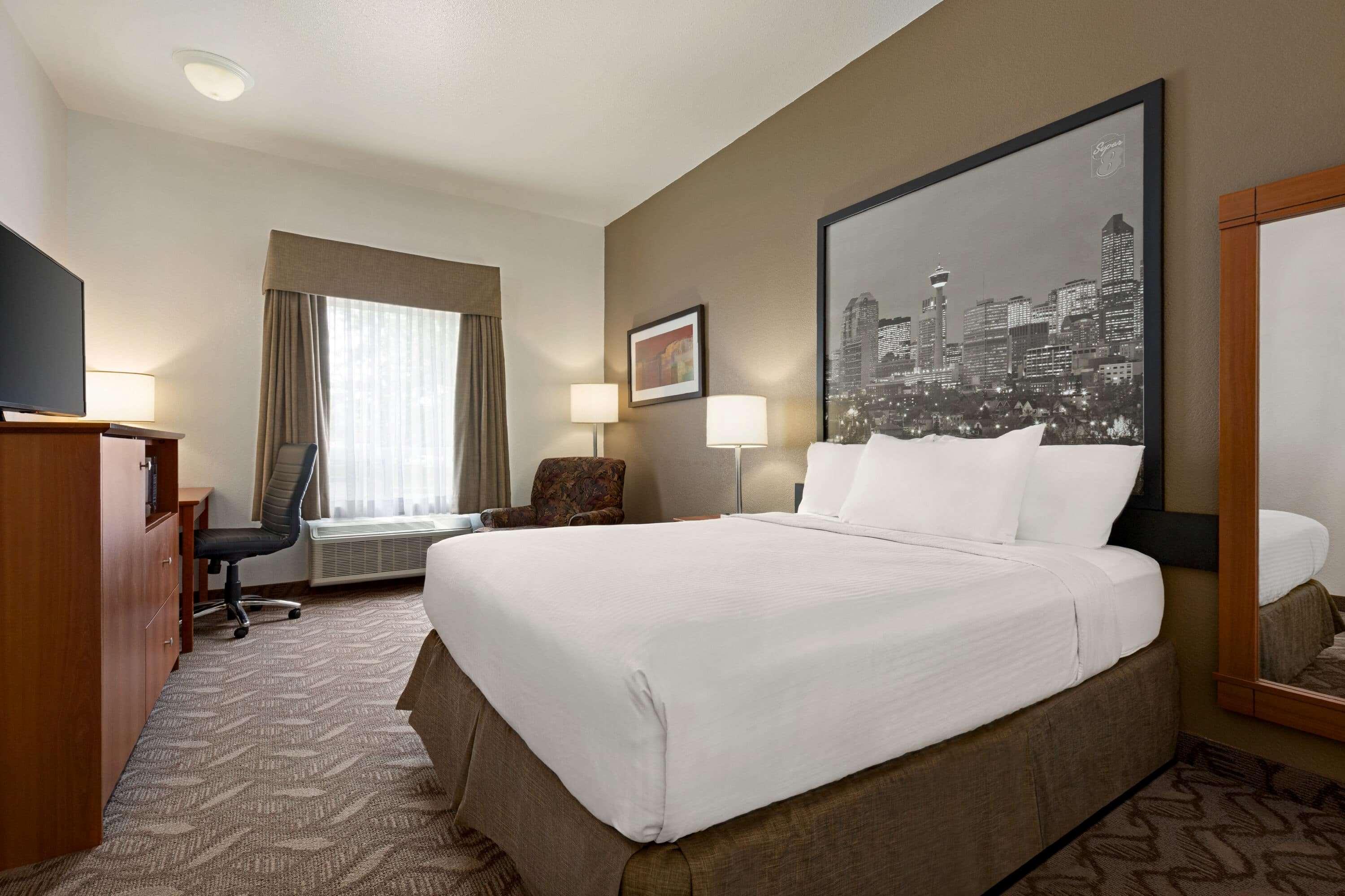 Super 8 By Wyndham Calgary Shawnessy Area Hotel Exterior photo